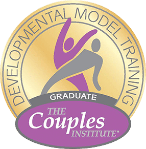 Illustration: Development Model Tranning Graduate Gold Icon Illustration: Development Model Tranning Graduate Gold Icon